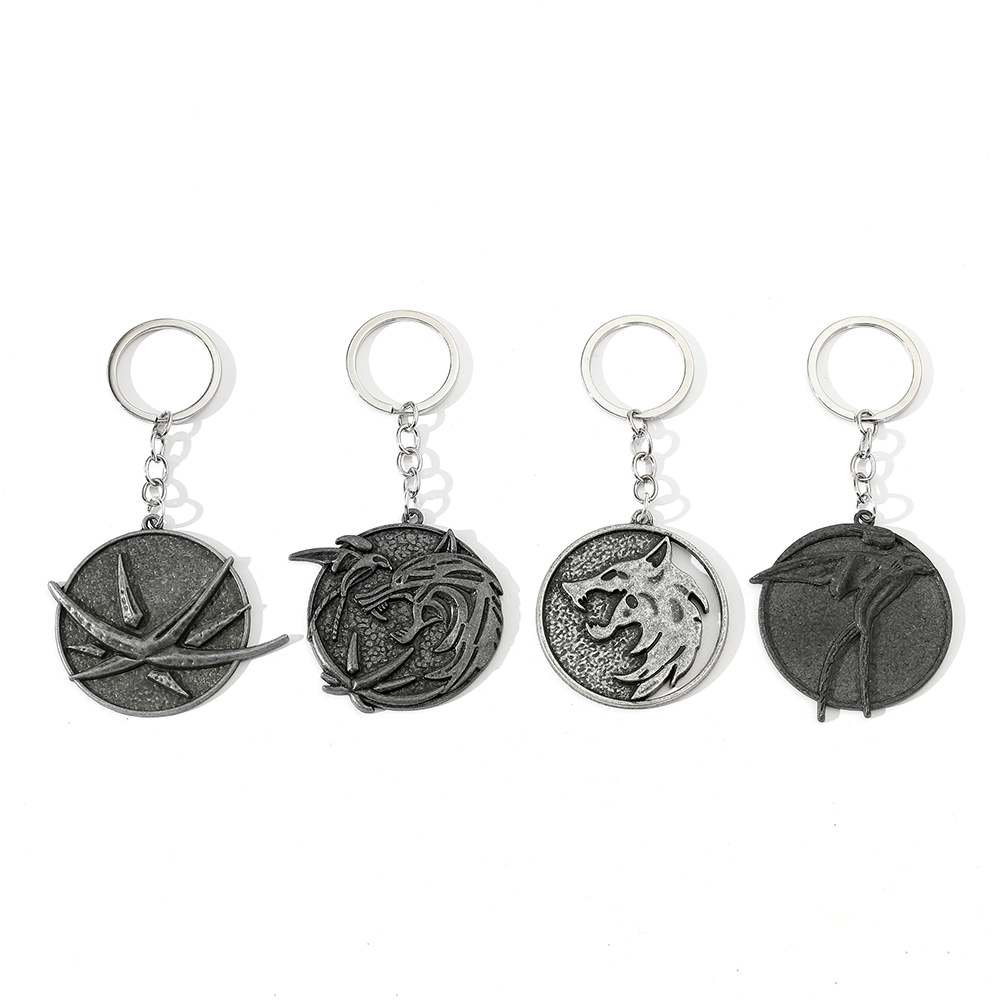 Car Accessories Gifts - Vintage Wolf Head Keychain Game Geralt